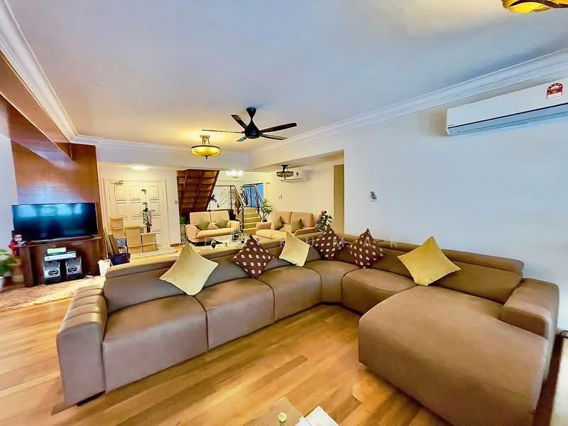 Angkasa Impian 1 - 2