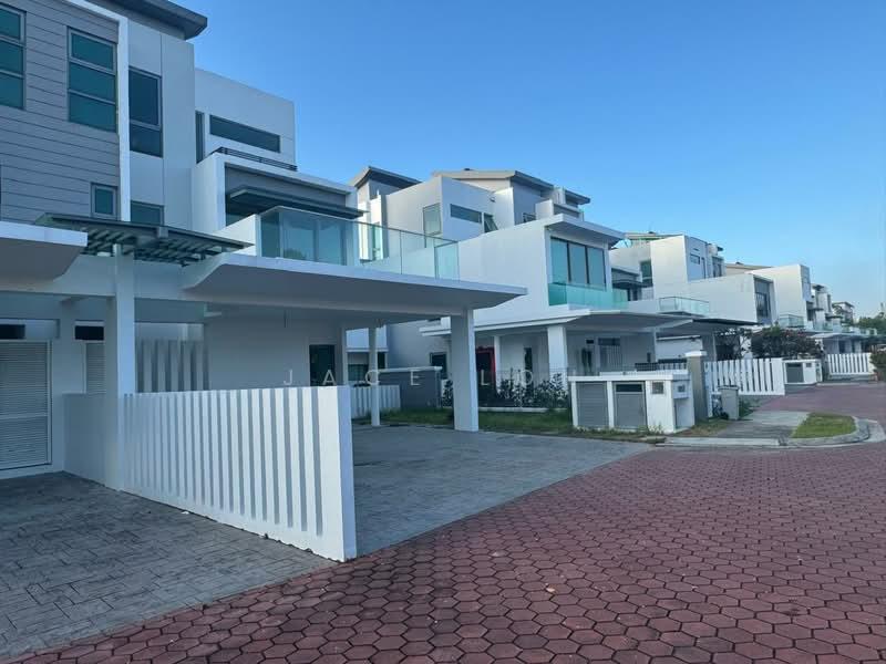 Sunway Lenang Heights - 1