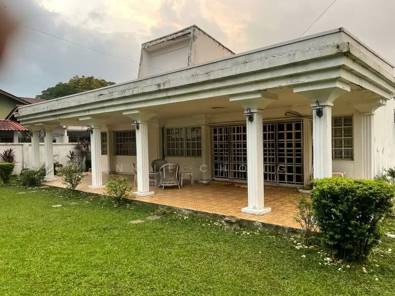 PJ CORNER 8,250sf Bungalow. Vibrant Landscape. 2km SS2 & KLGCC. 3km Federal Highway - 4