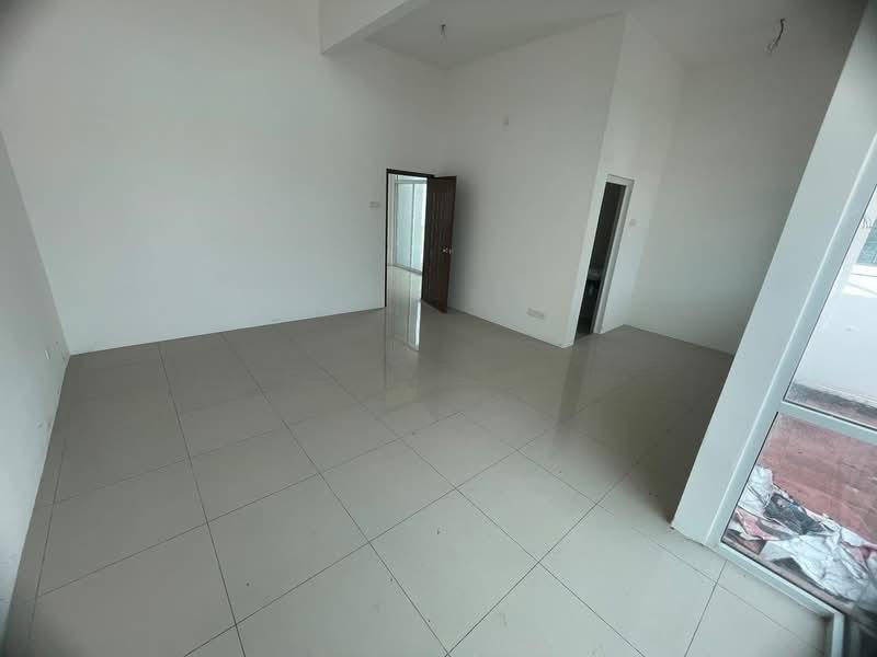 Taman Prestij - 4