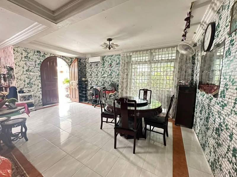 Taman Bukit Kempas - 2