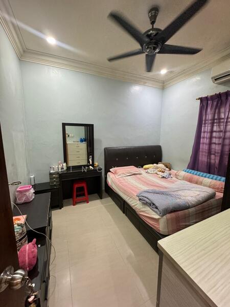 Taman Johor Jaya - 5