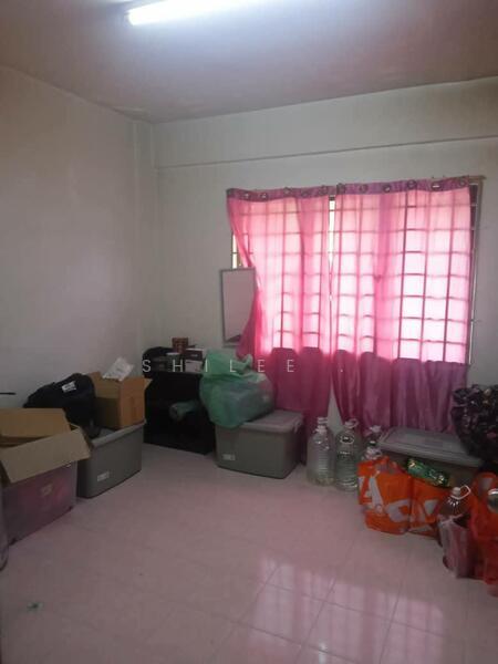 Lily & Jasmine Apartment - 2