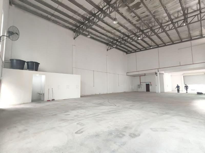 Tiong Nam Industrial Park at Kempas Lama - 4