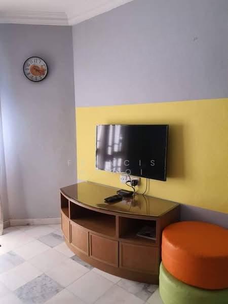 Bayu Emas Apartments - 2
