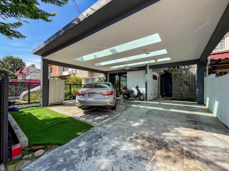 Lorong Maarof, Bangsar - 3