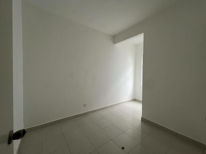 Erica West @ Meridin - 5