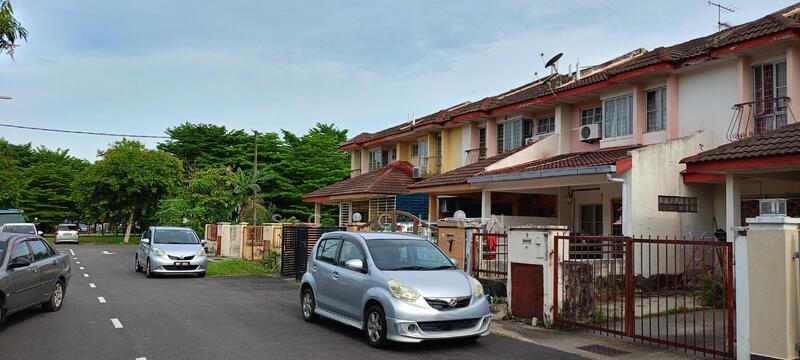 Puchong Utama (Seksyen 8) - 1