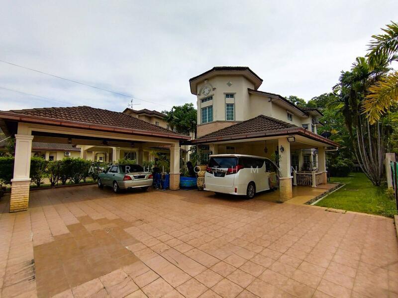 Lavender Heights - 2