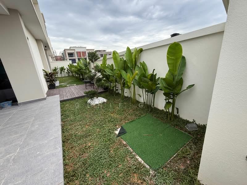 Semi-Detached House at Bandar Bukit Puchong 2 - 2