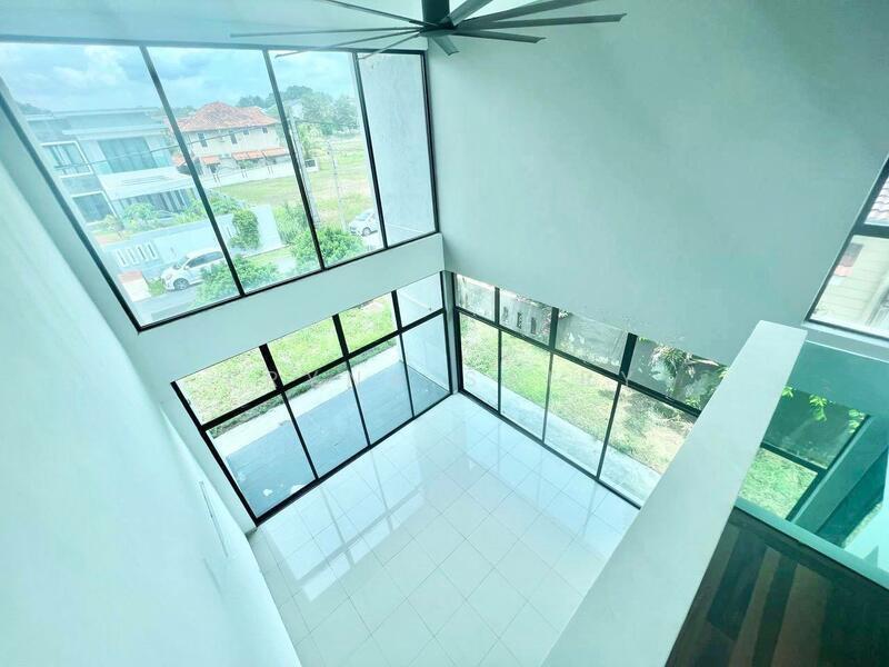 Taman Universiti - 4