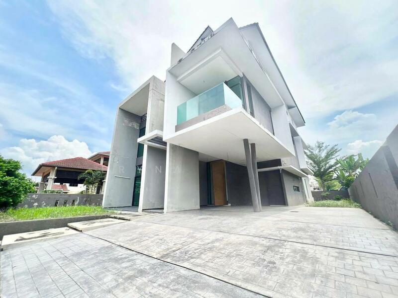 Taman Universiti - 5