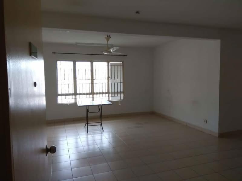 Plaza Metro Prima - 1