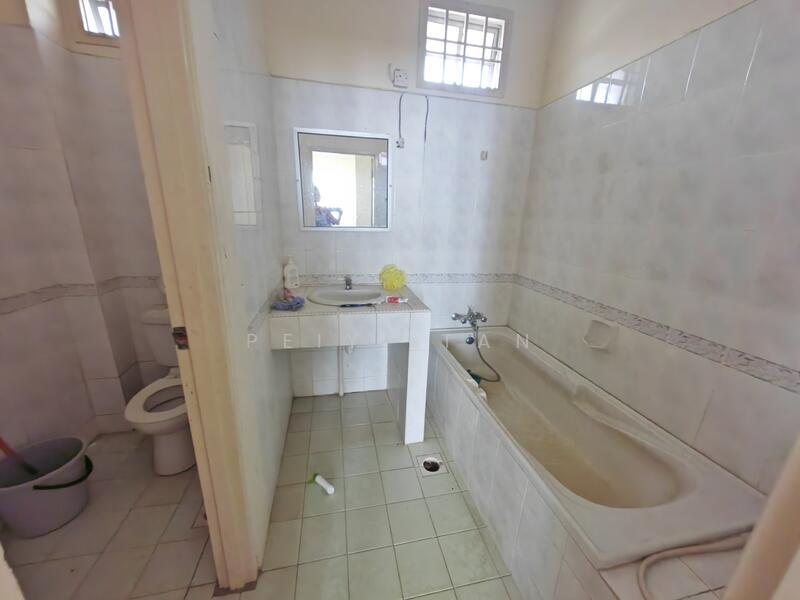 Taman Nusa Perintis 1 - 4