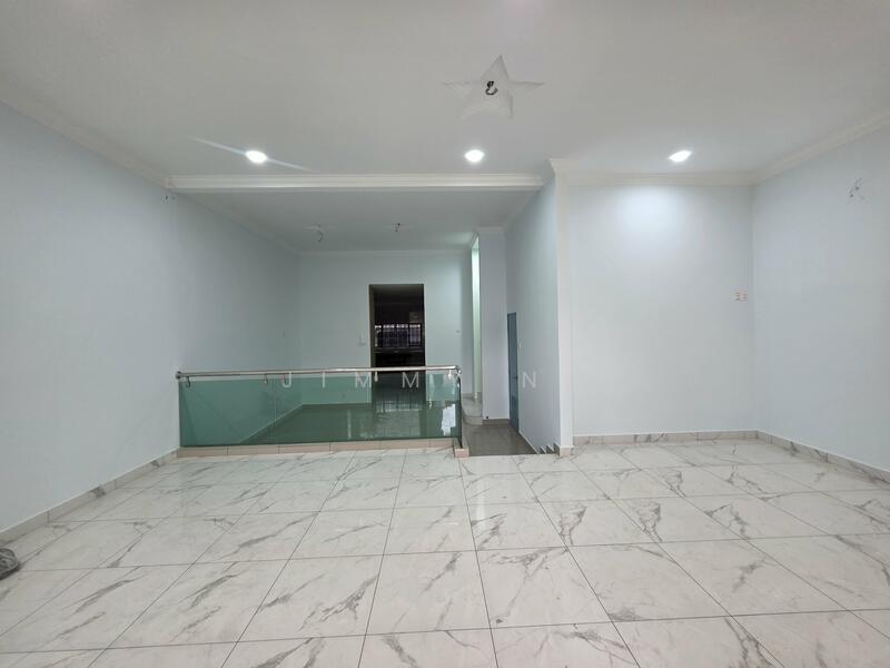 D'Premier 1, Bandar Damai Perdana - 1