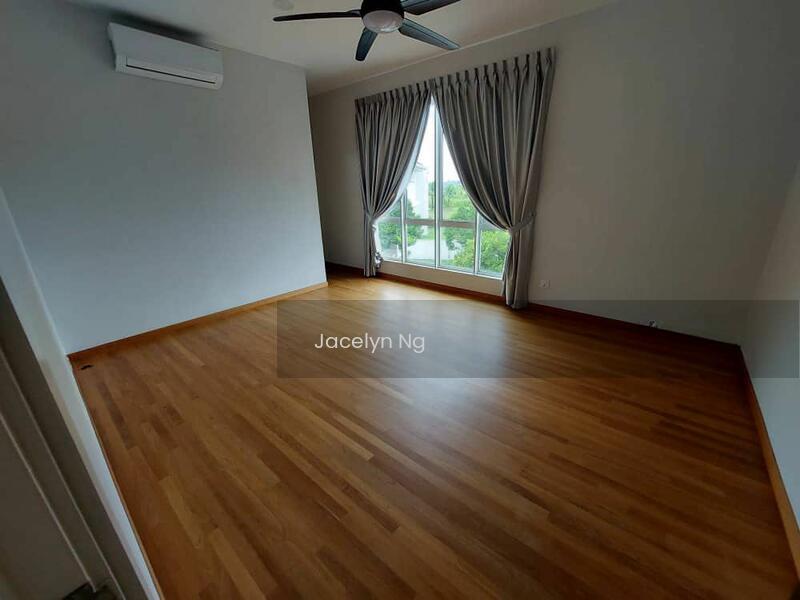 Bungalow @ Senibong Cove - 2