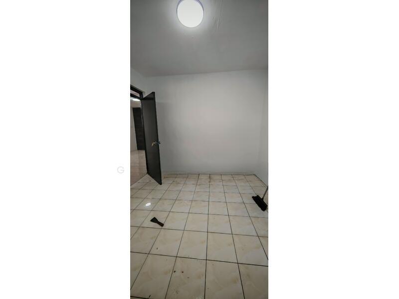 Flat Taman Ungku Tun Aminah - 3