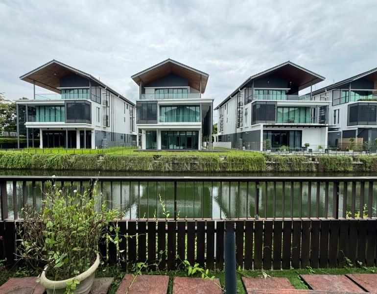 Senibong Cove - Isola Grandeur - 2