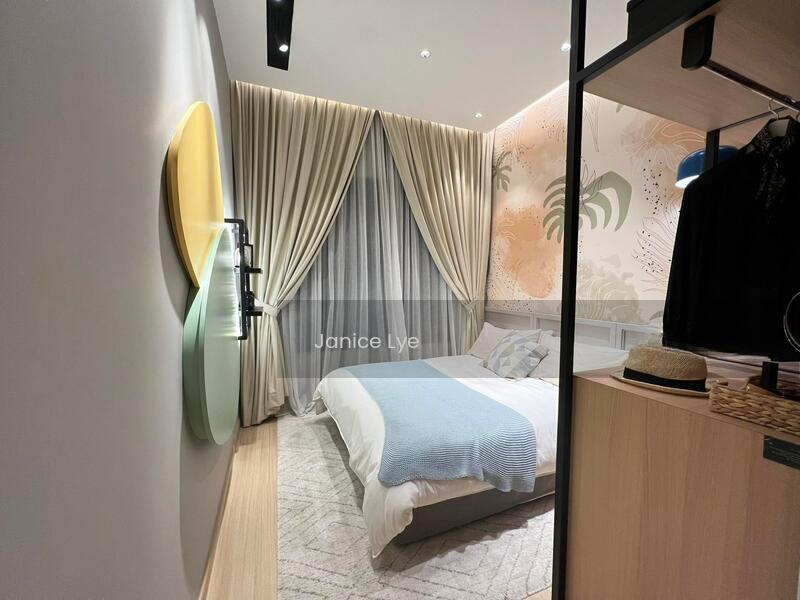 LEA By The Hills - 2