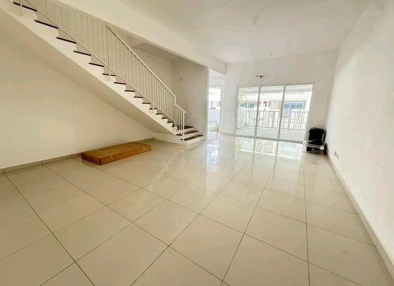 Viluxe at Aspen Vision City - 4