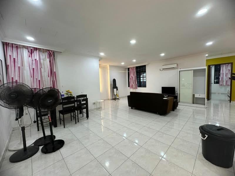 Datin Halimah Condominium - 4