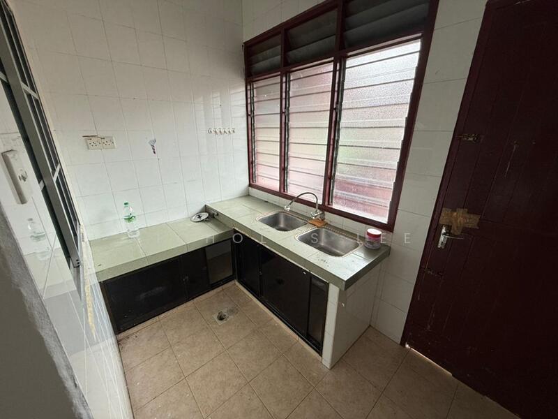 Single Storey House at Bidor - 3
