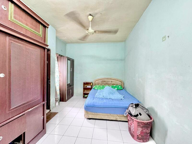 Taman Sinaran - 4
