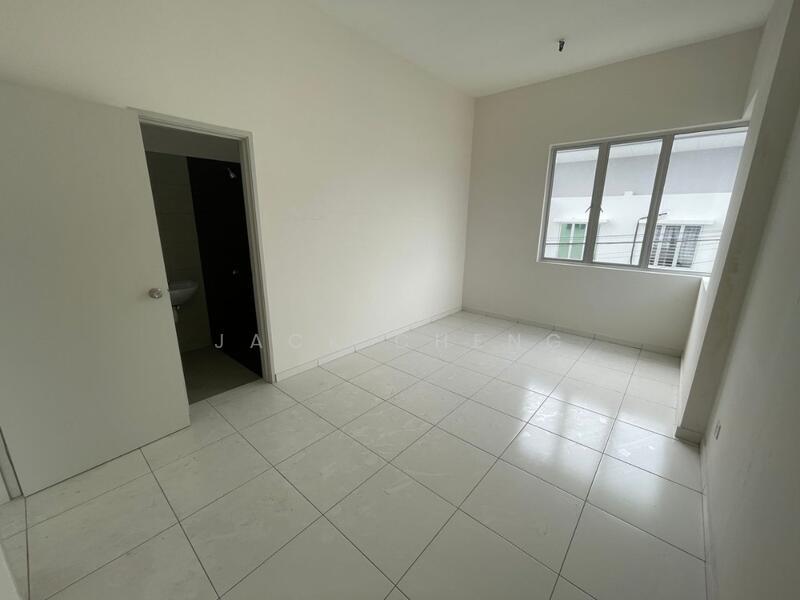 Acacia Park 4B - 3