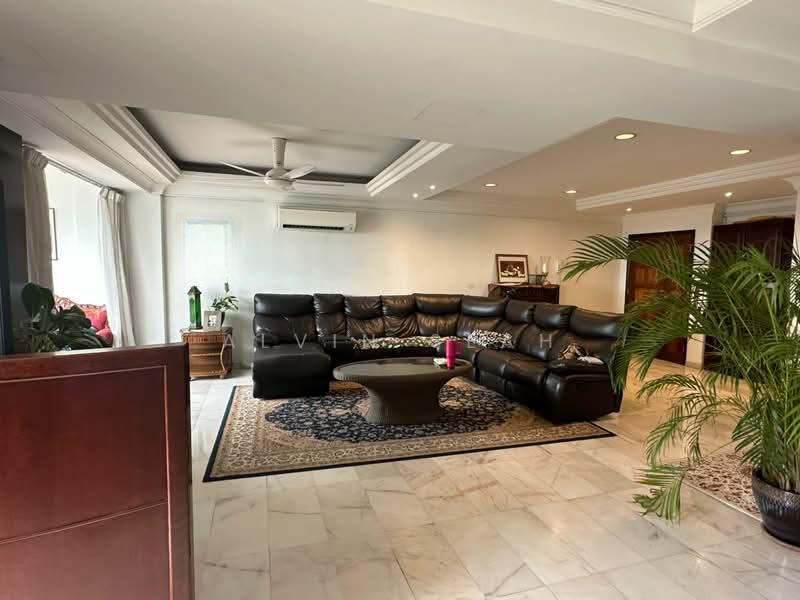 Prima 16 (Prima Sixteen) - 1