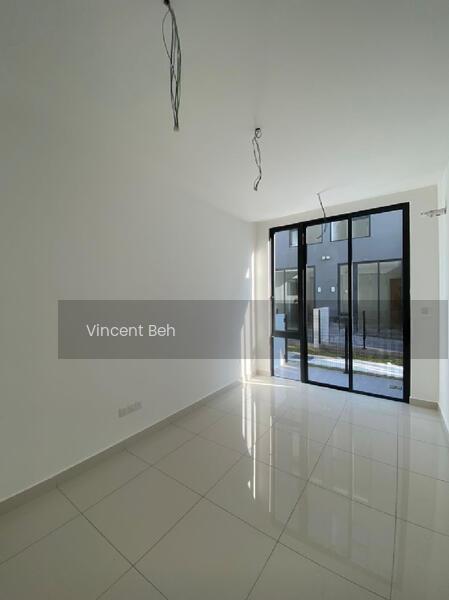 Taman Puchong Legenda - 5