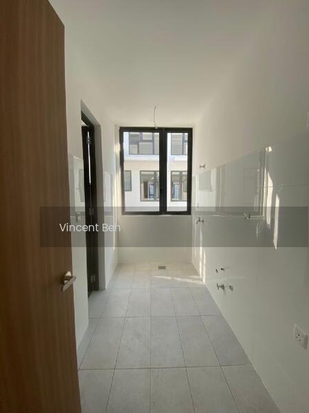 Taman Puchong Legenda - 3