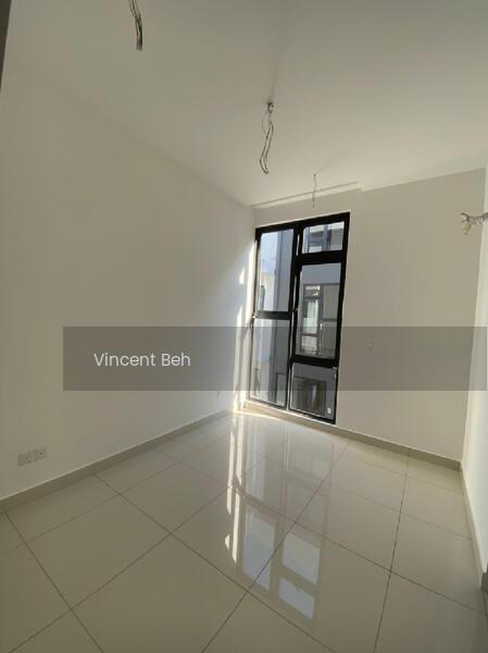 Taman Puchong Legenda - 4