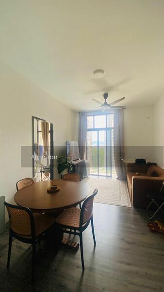 Henna Residence @ The Quartz WM - 1