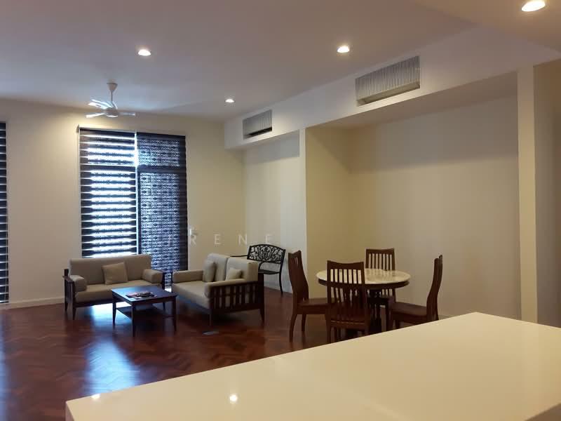 Quayside Seafront Resort Condominiums - 4