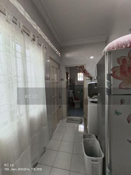 Garden Avenue - 3
