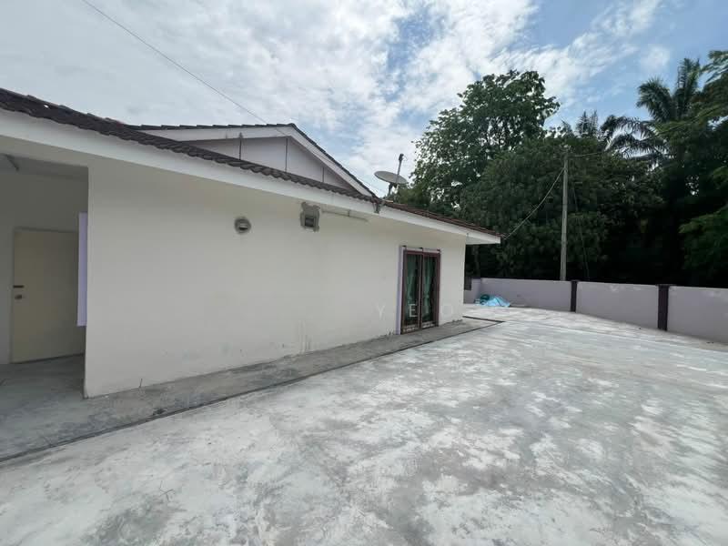 Corner Halaman Indah 3035 ft Sungai Jawi For Sale - 4