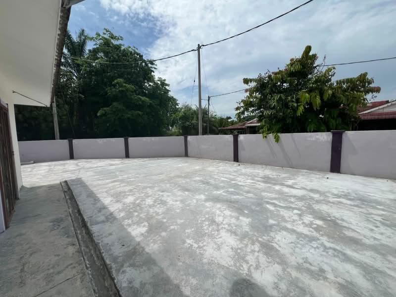 Corner Halaman Indah 3035 ft Sungai Jawi For Sale - 3