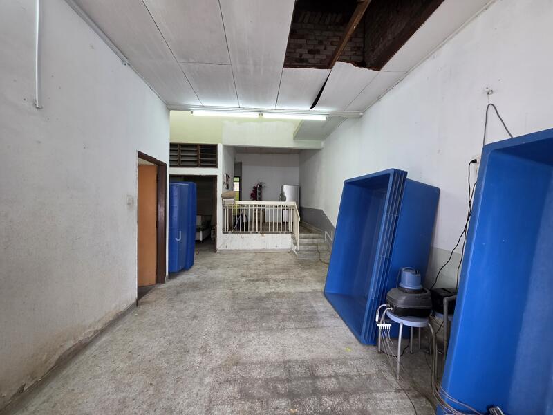 Taman Bukit Anggerik - 1