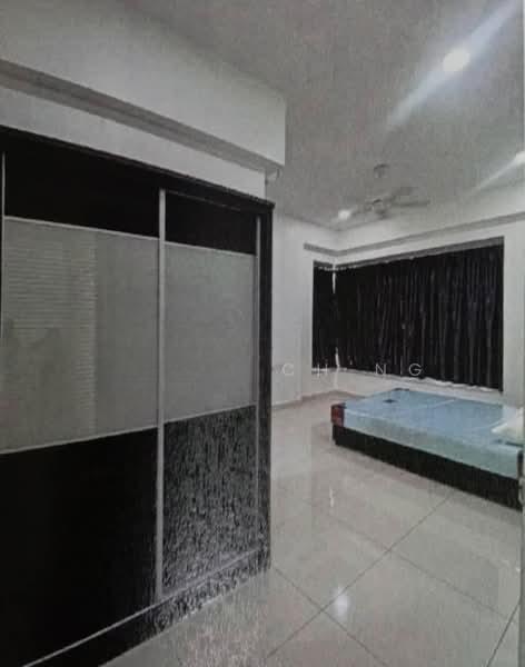 Tropicana Bay Residences - 3