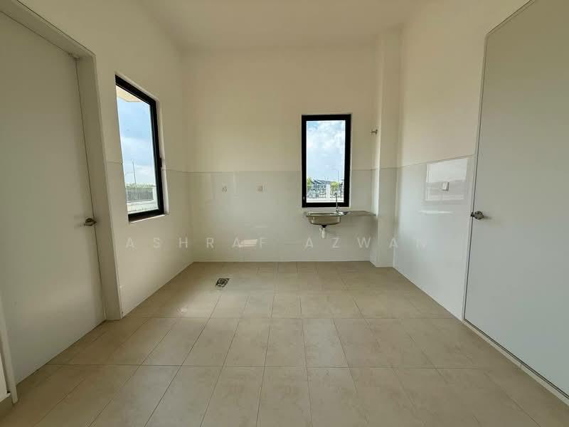 Hampton Residences - 5