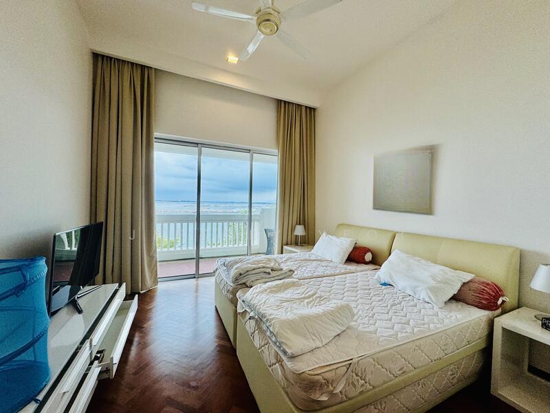 Straits Quay (The Suites at Waterside) - 3