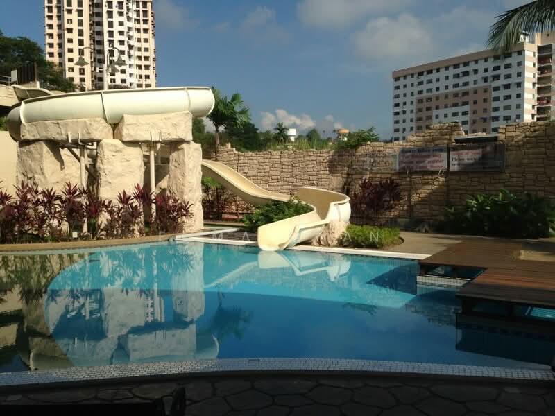 E-Park Condominium - 2