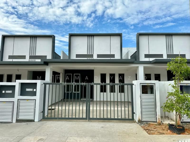 Kampung Jenderam Hilir - 1