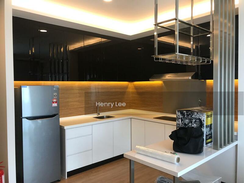 Symphony Tower (Menara Simfoni) - 4