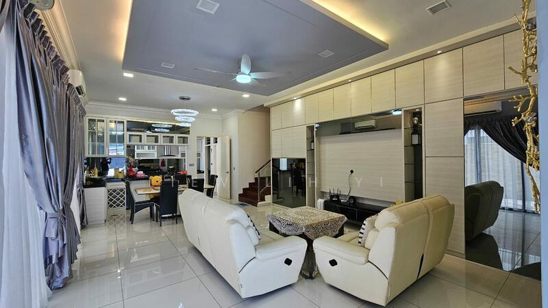 The Canal Garden South, Horizon Hills - 2