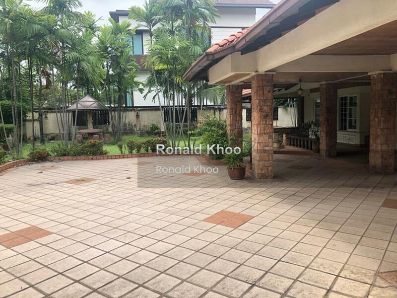 Usj 17 double-story bungalow - 3