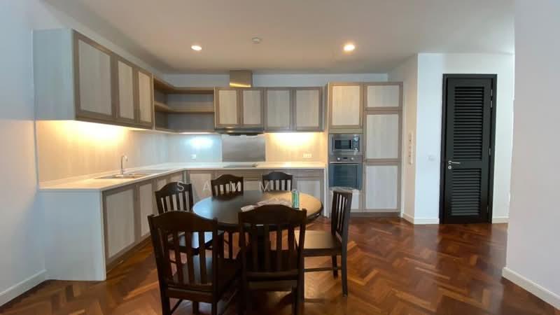 Quayside Seafront Resort Condominiums - 3