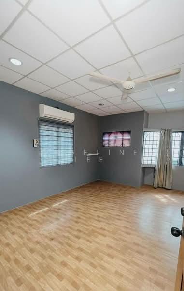 Taman Bayu Perdana - 1