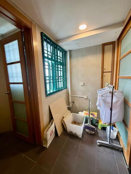 The Straits View Condominium - 5