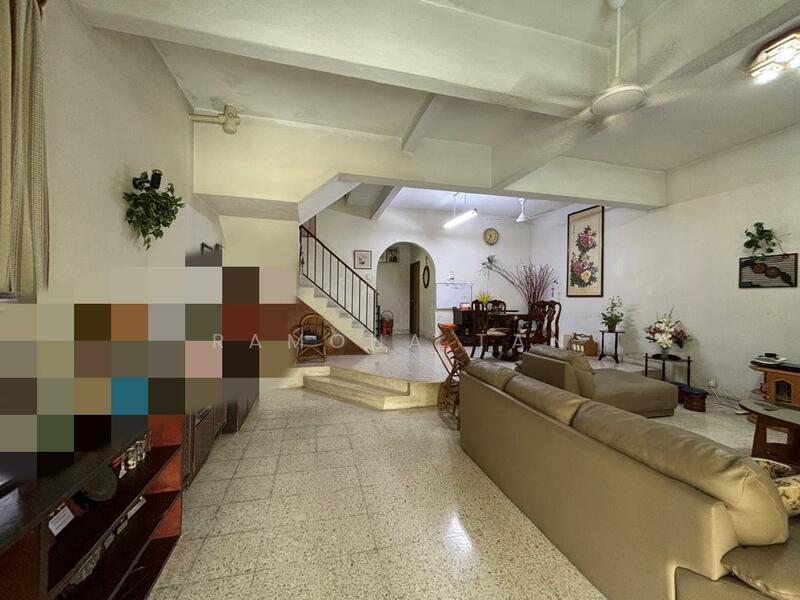 Kampung Lapan - 2